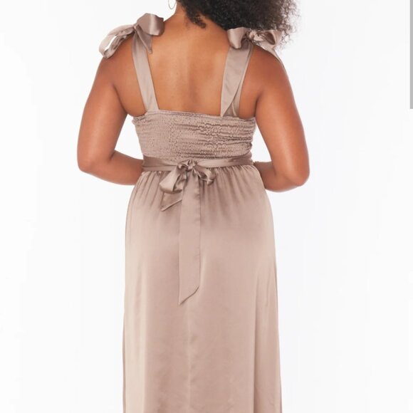 Show Me Your Mumu Claire Midi Dress - Dune Luxe Satin / Mocha Mousse - Picture 2 of 6